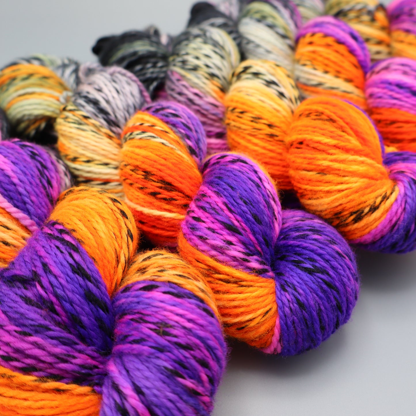 
                  
                    Chiku Zebra DK
                  
                