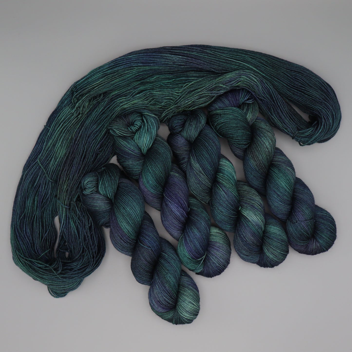 
                  
                    Delmara Cashmere Fingering
                  
                