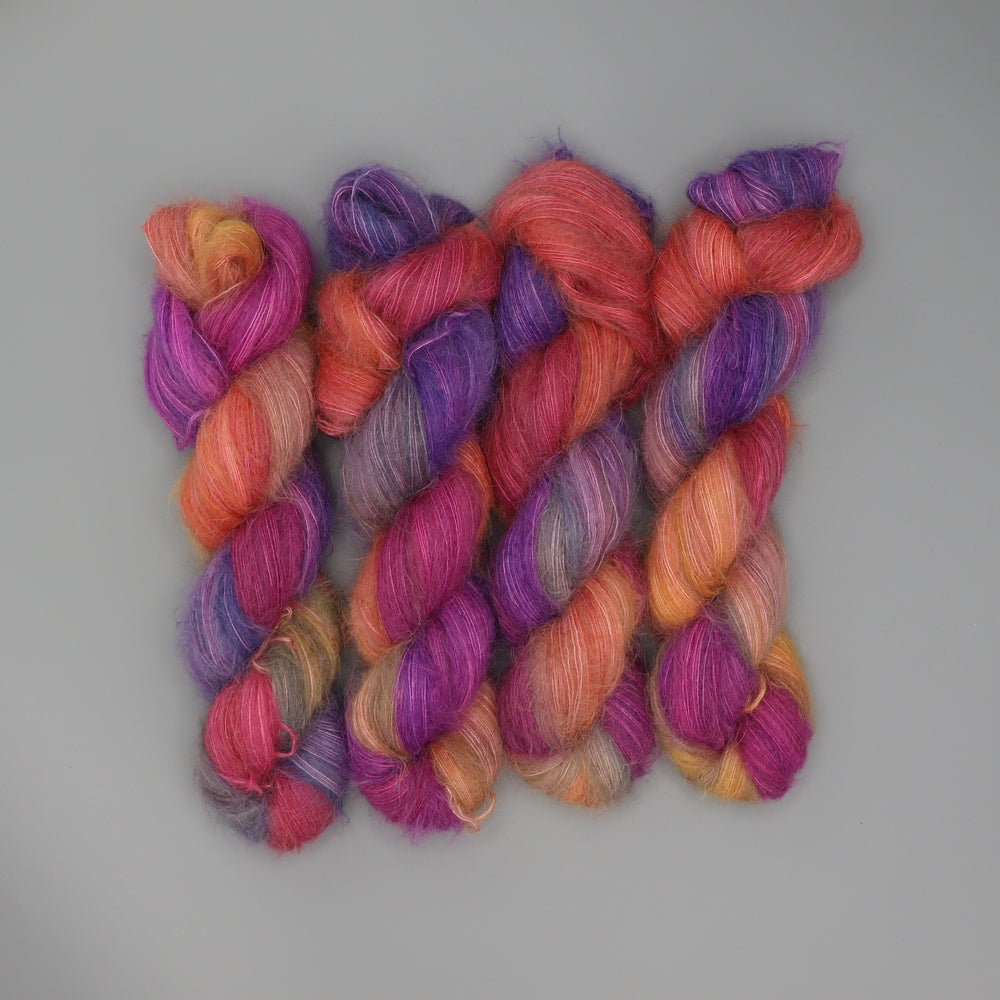 Felder Surreal Lace