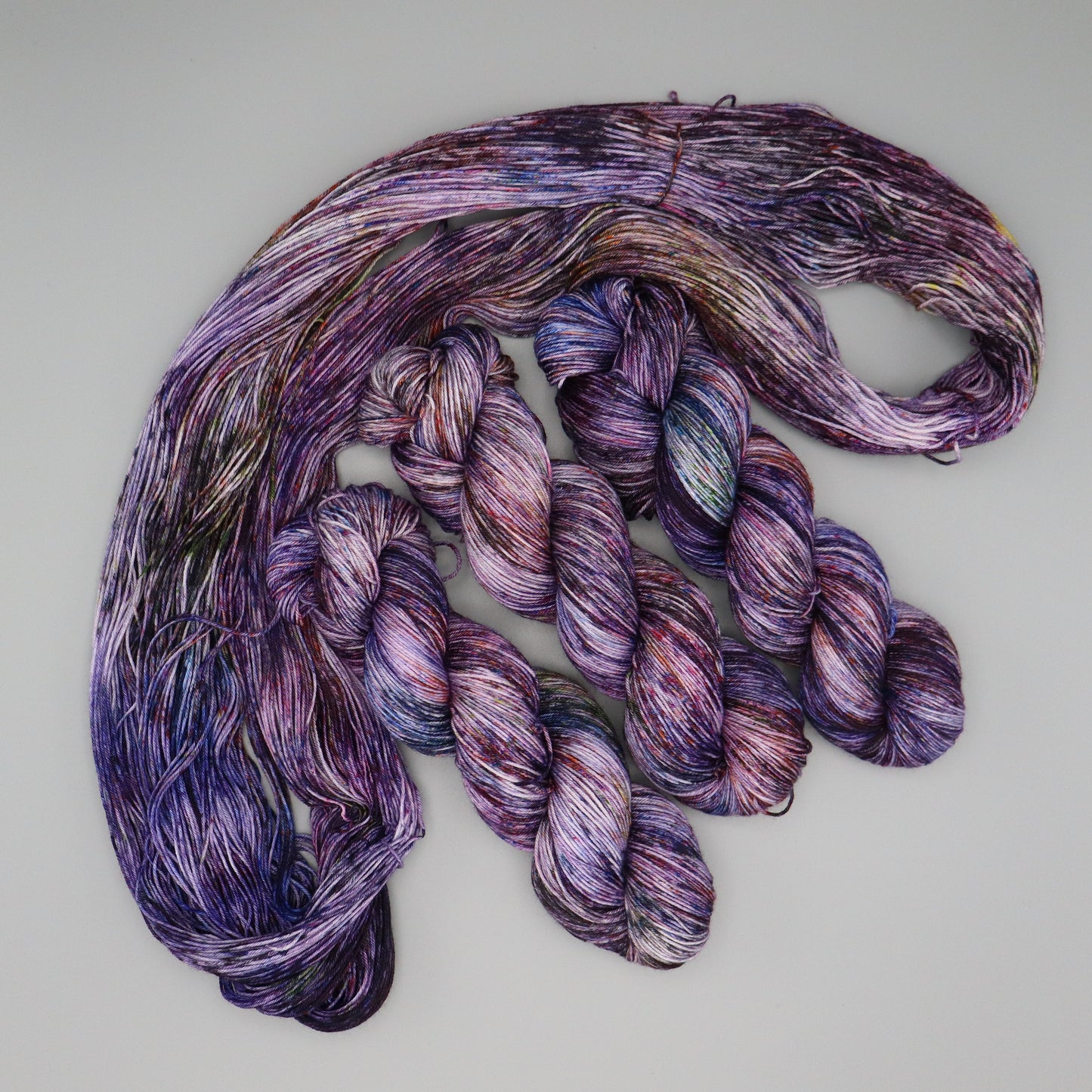 
                  
                    Griselda Cashmere Fingering
                  
                