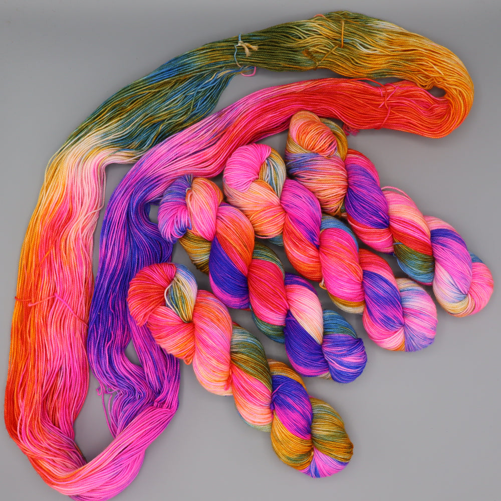 
                  
                    Hoku Springy Sock
                  
                