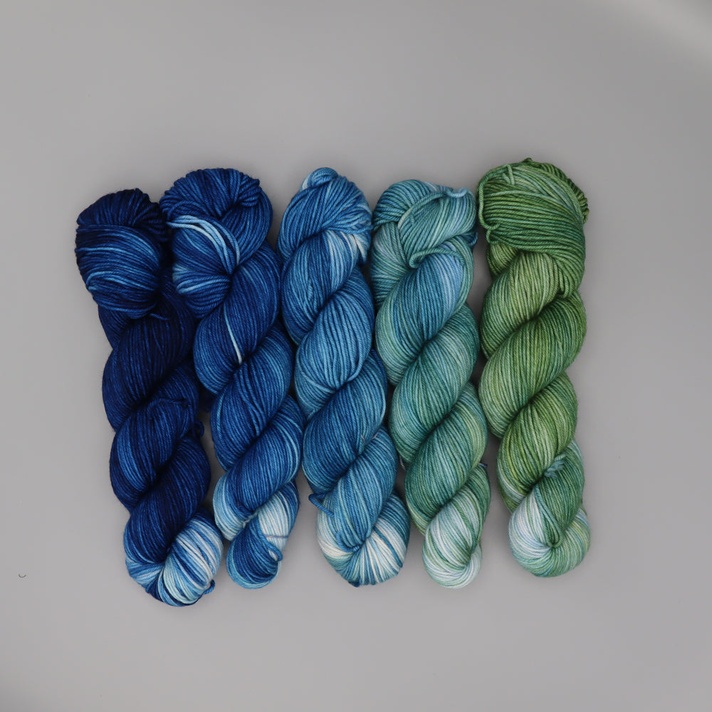 Storm's A-Brewin' Squishy DK Duffel