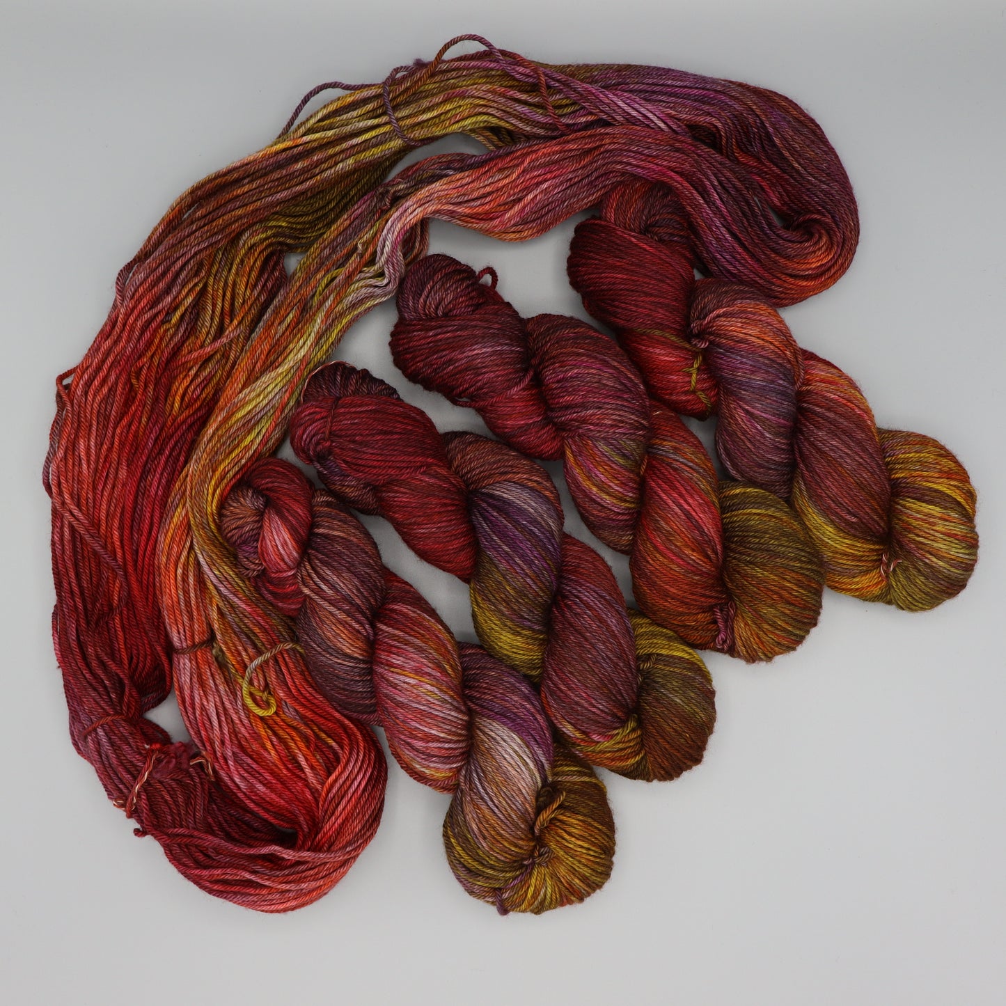 
                  
                    Ushi Worsted
                  
                