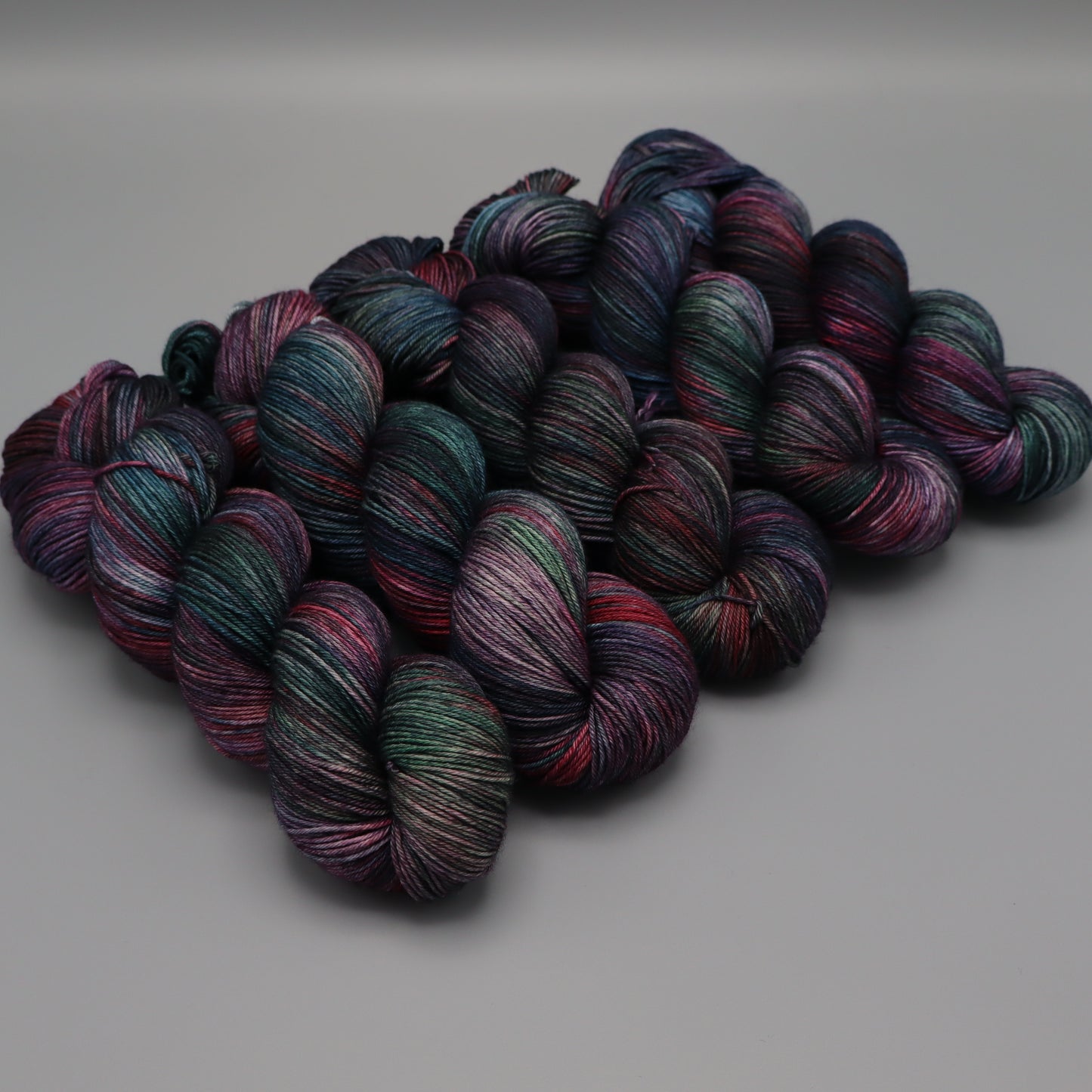 
                  
                    Yue Cashmere Fingering
                  
                