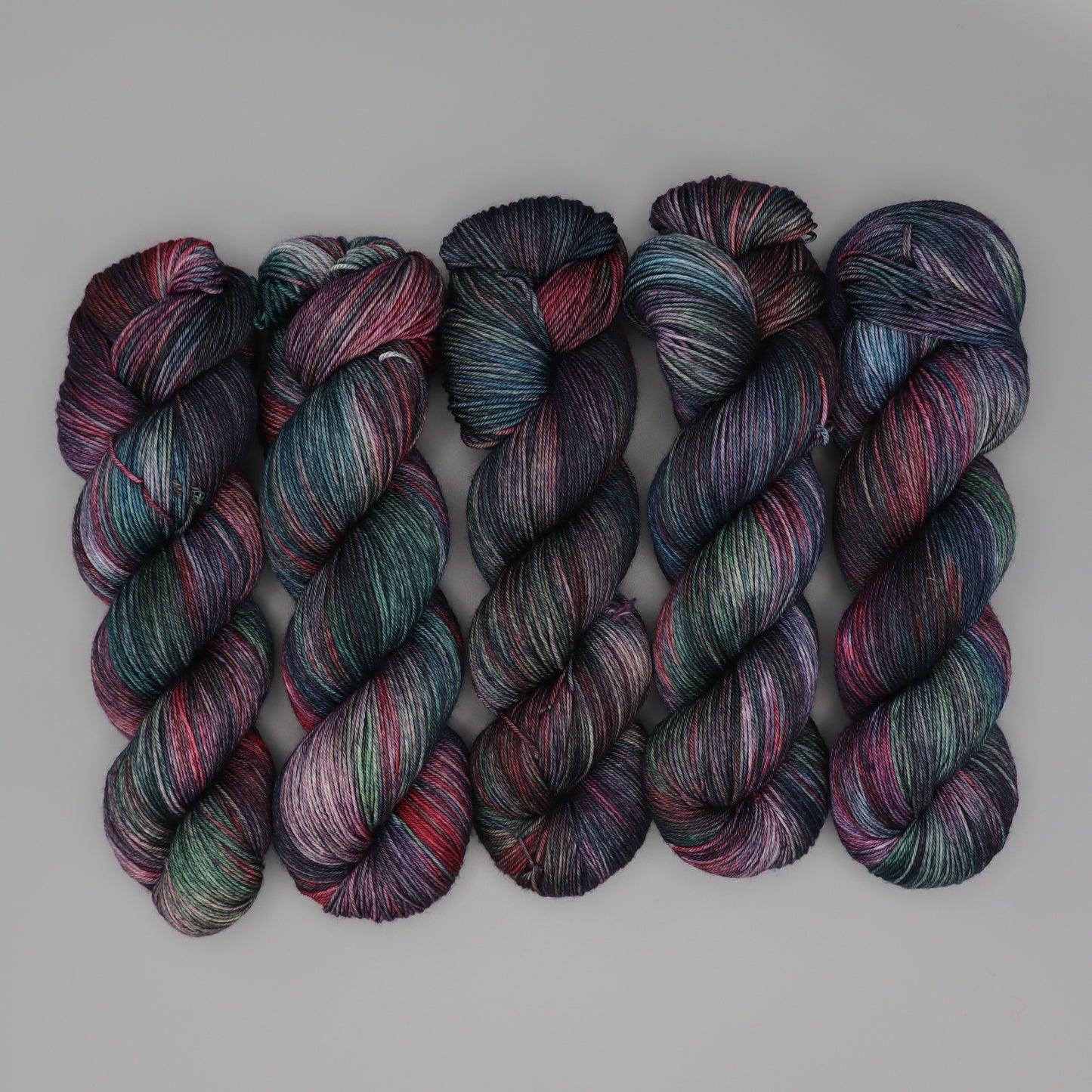 
                  
                    Yue Cashmere Fingering
                  
                